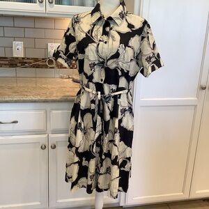La fe’e maraboutee size 42 US LG Blue and White Floral Button Down Shirt Dress